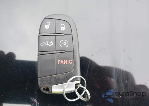 2015 Chrysler 200 C из США, поврежденный, VIN 1C3CCCCG9FN519787